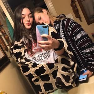 Meet your Posher, Briana